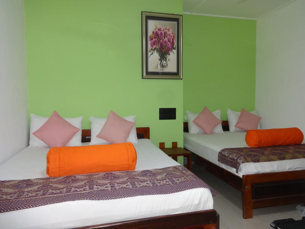 Dutch Bay Beach Cottages Trincomalee Esterno foto