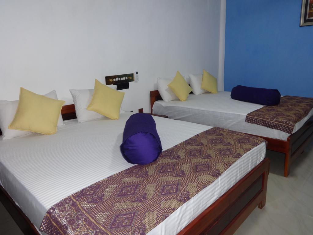 Dutch Bay Beach Cottages Trincomalee Esterno foto